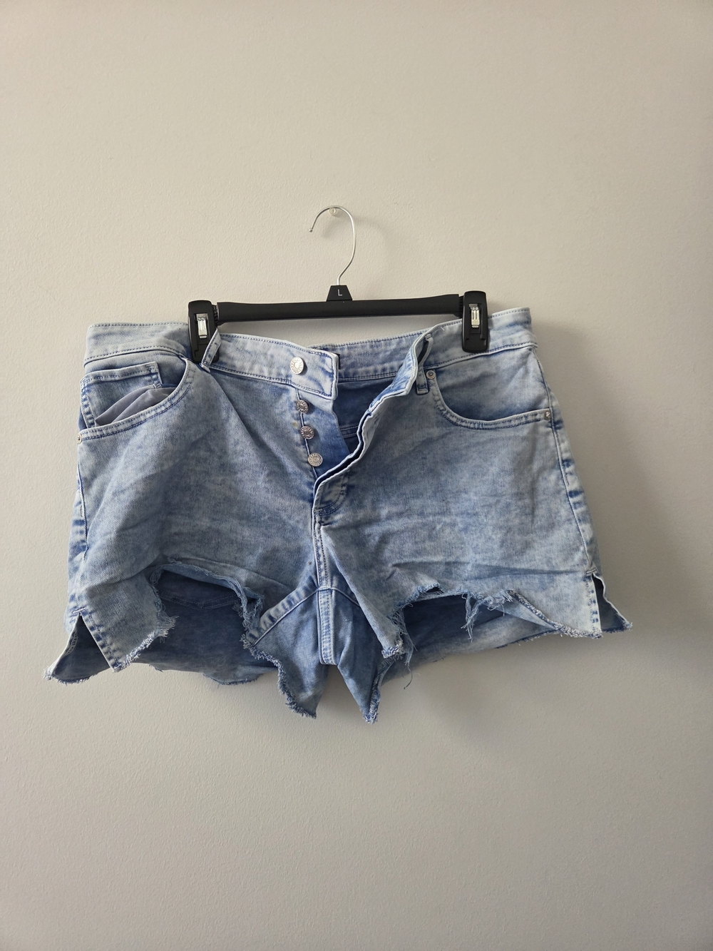 Light Wash Denim Women’s Shorts